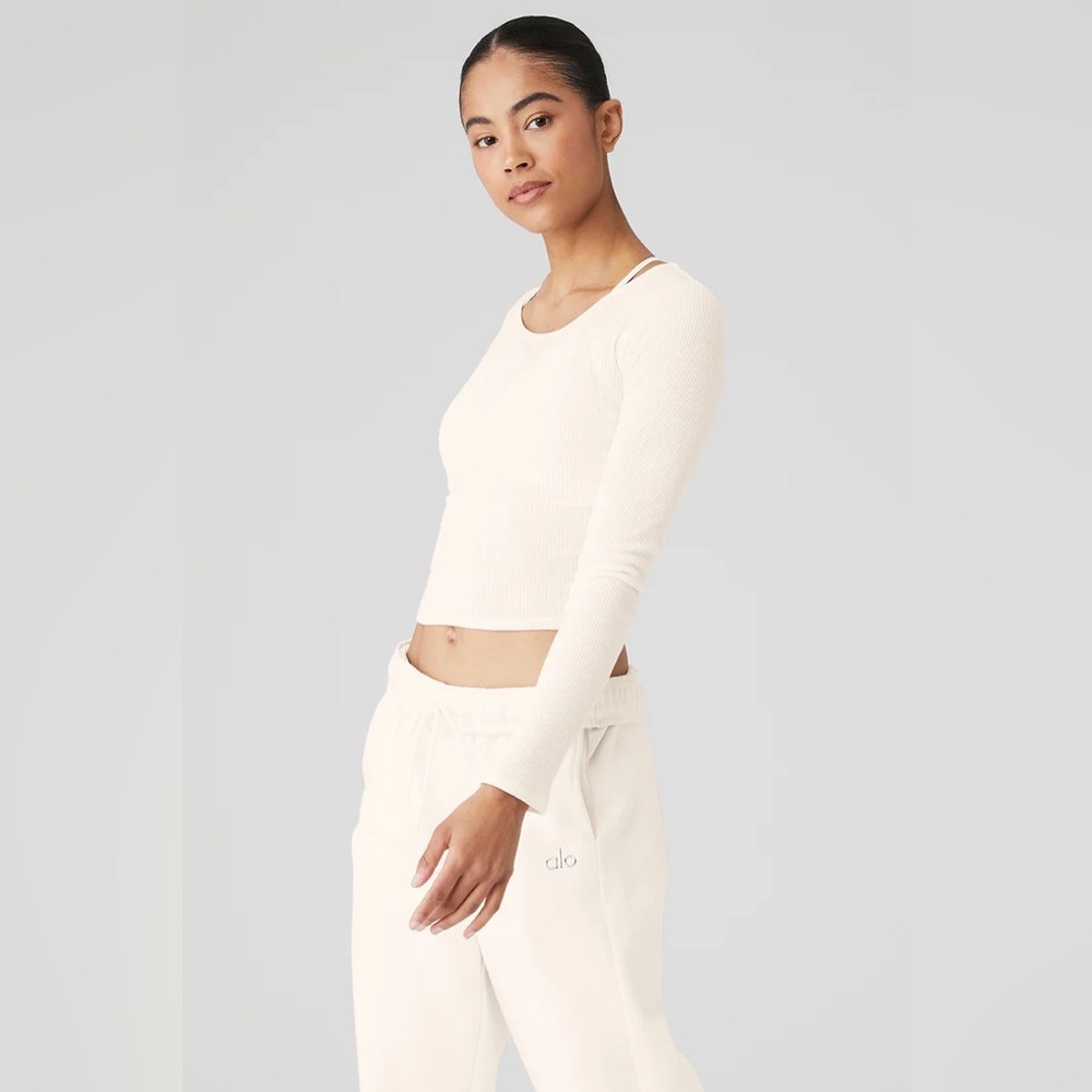 Alo Yoga Ivory Gather Long Sleeve
